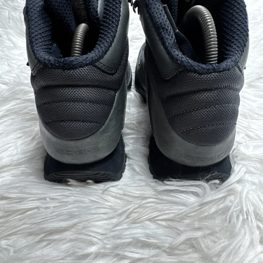 Nike ACG Vintage 90s Chunky Hiking Unisex Gorpcore Boots Leather Mid Top Sneaker